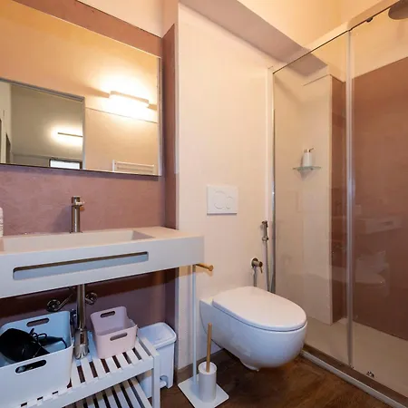 Nel Centro Storico, Con 6 Posti Letto *