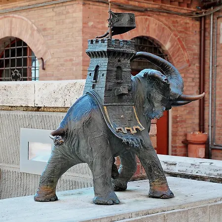 アパート Nel Centro Storico, Con 6 Posti Letto *