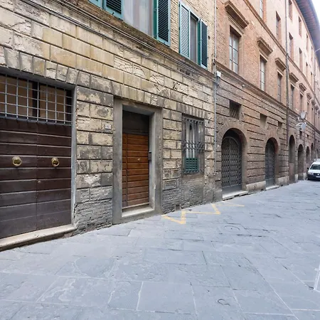 Lejlighed Nel Centro Storico, Con 6 Posti Letto Siena