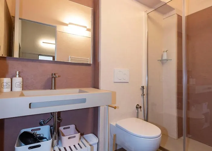 Sanmartino8 - 6 Posti In Centro Storico - Naonbnb