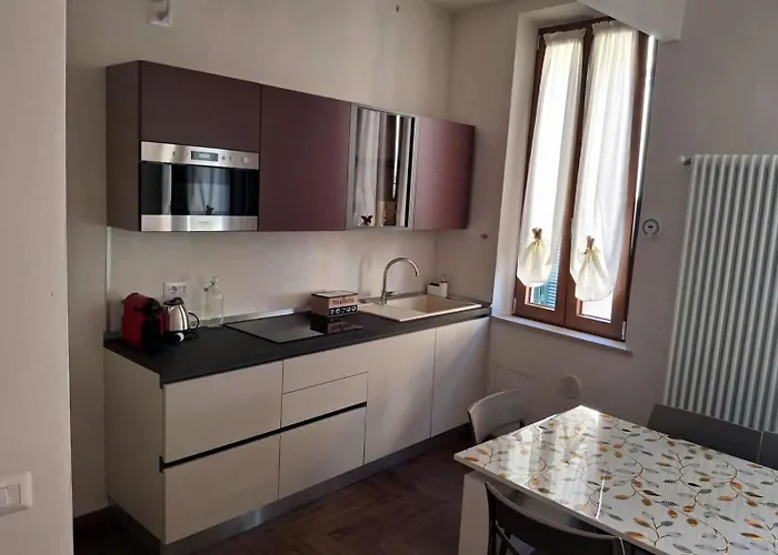 Sanmartino8 - 6 Posti In Centro Storico - Naonbnb דירה סיינה